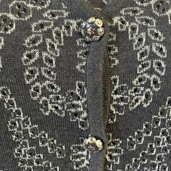 St. John Collection by Marie Gray Sweater and Tank Top Set Gray Metallic- S/4 - Picture 11 of 13